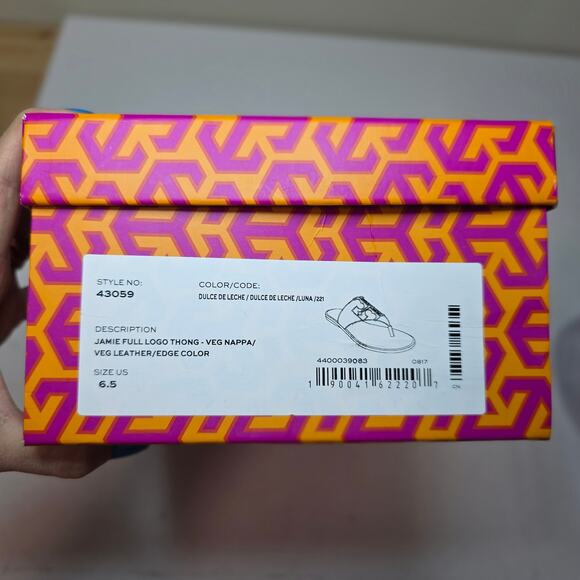 Tory Burch Jamie 6.5 Full Logo Thong Flip-flops Used few Times in Box. Classy - Picture 13 of 15